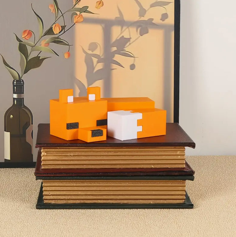 Fox Minecraft statue